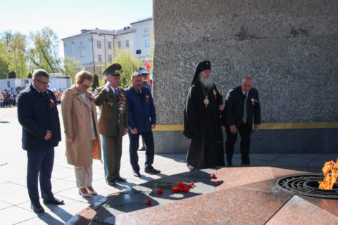 Руководство, преподаватели и студенты семинарии приняли участие в праздничном шествии ко Дню Победы