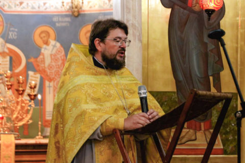 В Неделю 10-ю по Пятидесятнице первый проректор семинарии совершил Литургию в храме Воскресения Христова города Витебска