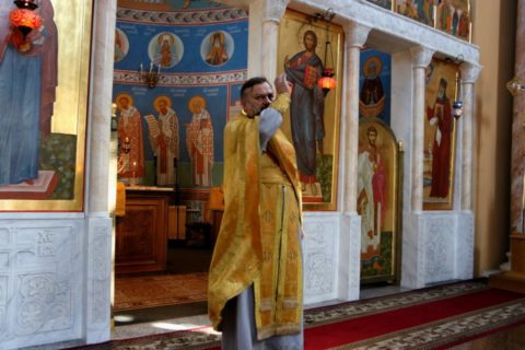 В канун Недели 10-ой по Пятидесятнице проректор по учебной работе совершил всенощное бдение в храме Воскресения Христова города Витебска