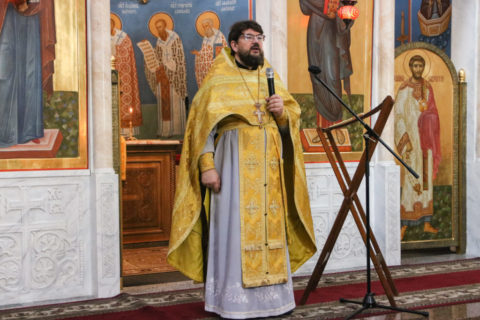 В Неделю 19-ю по Пятидесятнице первый проректор совершил Литургию в храме Воскресения Христова города Витебска