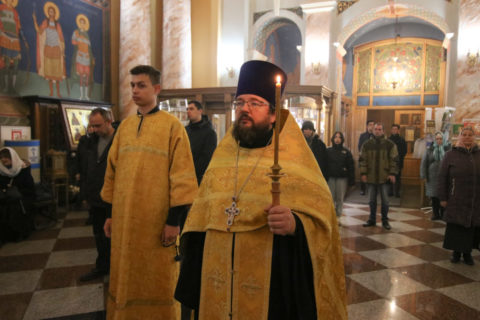 В канун Недели 23-й по Пятидесятнице первый проректор совершил всенощное бдение в храме Воскресения Христова города Витебска