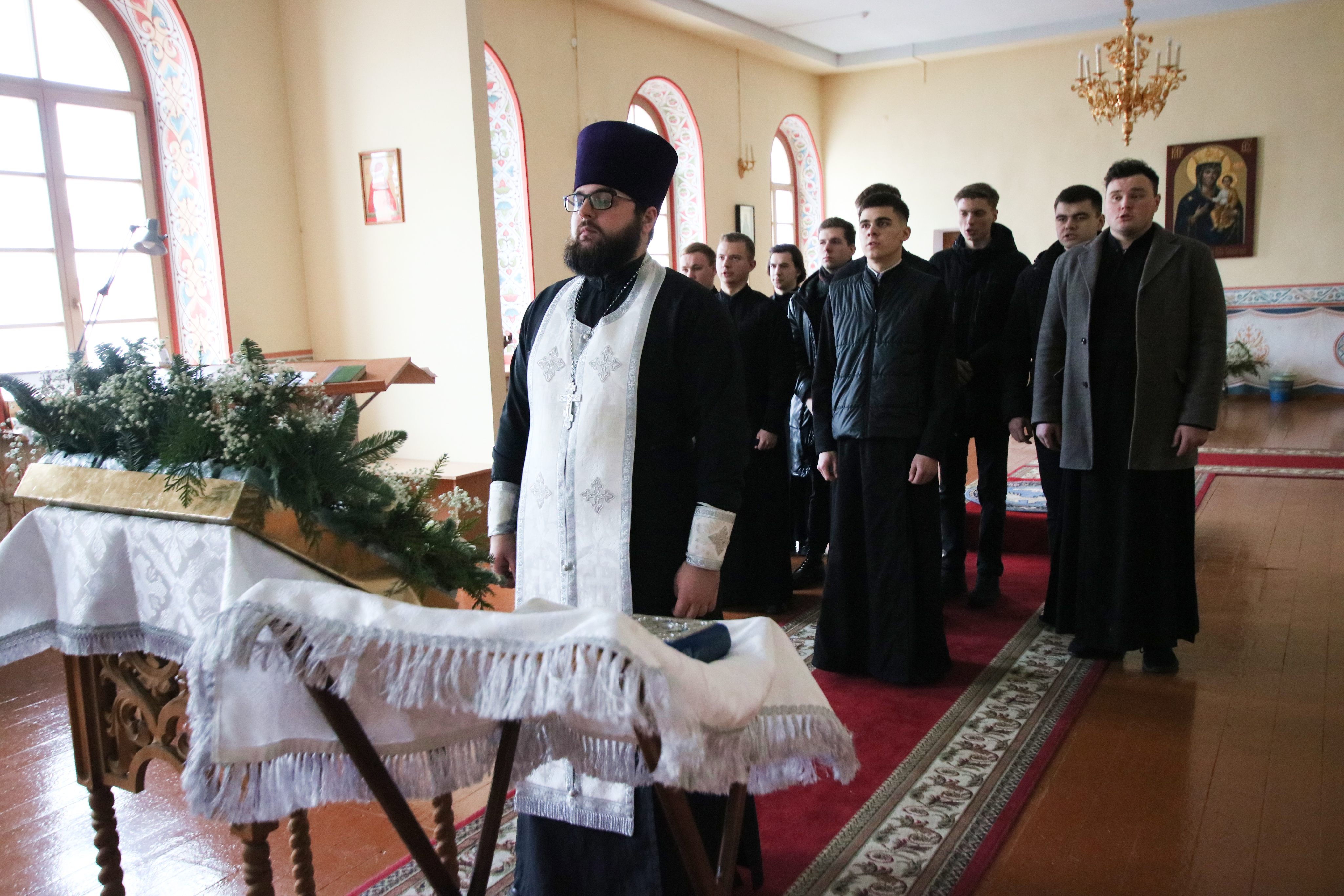 Ректора духовной семинарии с его днём рождения поздравили преподаватели и студенты