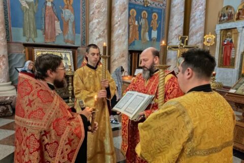 10 сентября в канун праздника Усекновения главы Пророка, Предтечи и Крестителя Господня Иоанна в храме Воскресения Христова города Витебска было совершено всенощное бдение